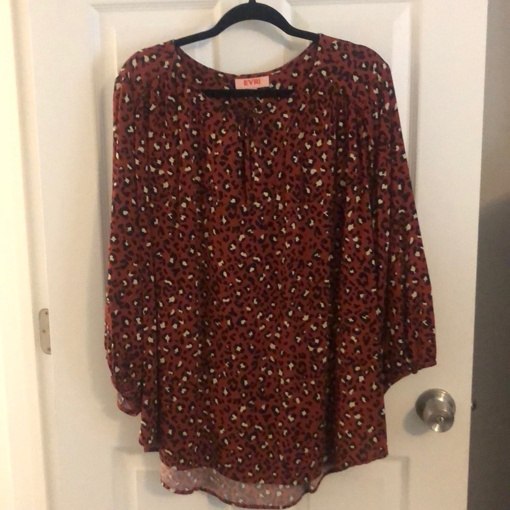 Super cute animal print peasant top!